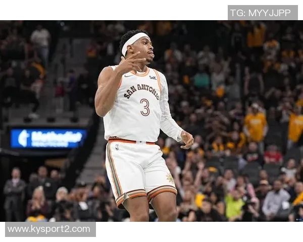 凯尔登谈抢前场板的重要性与成为能量球员的决心